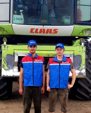 Лукьяненко Александр (гр. 6мпт) и Будник Дмитрий (гр. 6мпт)