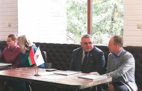 Председатель РОО «Белая Русь» Давыдько Г.Б.