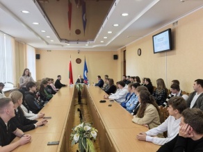 Встреча студентов  с первым секретарем Минского городского комитета ОО «БРСМ» Алексеем Пикусом.