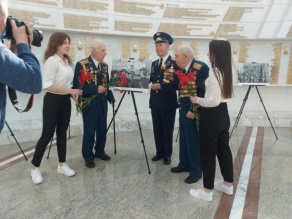 Мы этой памяти верны!