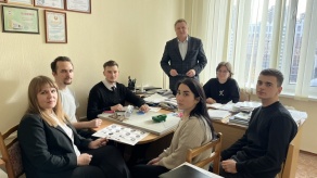 Научному кружку быть!