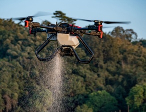 Агродроны в сельском хозяйстве: практические аспекты