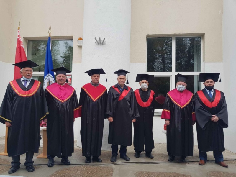 Профессора БГАТУ