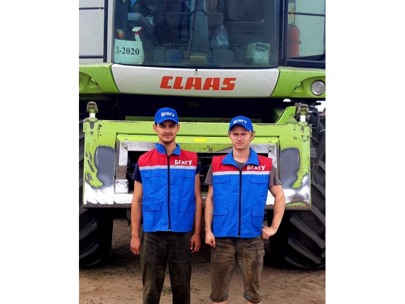 Лукьяненко Александр (гр. 6мпт) и Будник Дмитрий (гр. 6мпт)