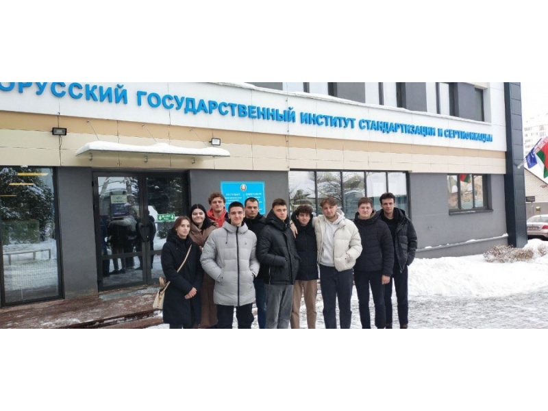 Студенты ИТФ на экскурсии в БелГИСС