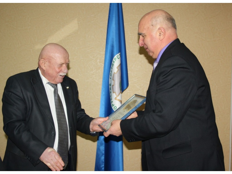 1 место - доцент Анискович Г.И., кафедра технологий и организация технического сервиса 