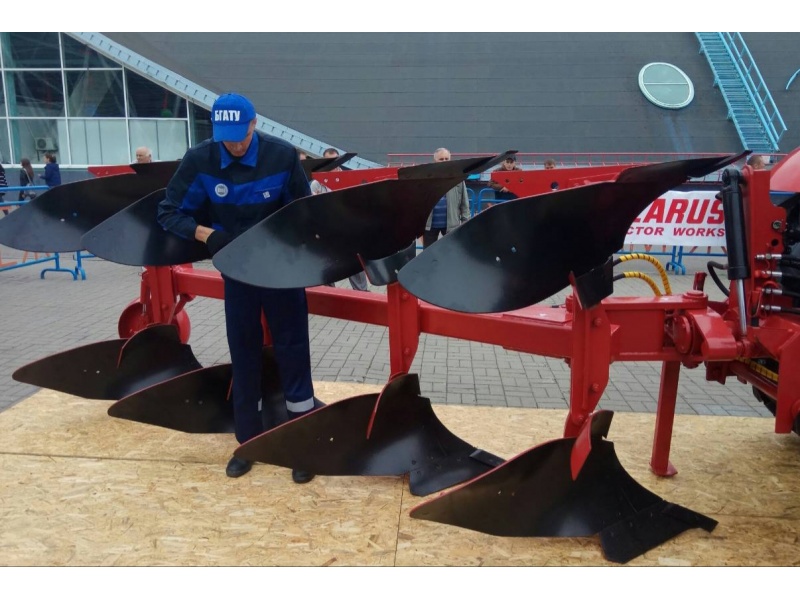 Комплектование пахотного машинно-тракторного агрегата