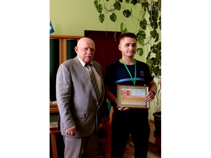 Кононюк Евгений (АЭФ)