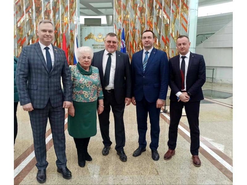 Кузнецов Э.А., Матюшкова Л.П., Давыдько Г.Б., Синельников В.М., Турчак А.А.