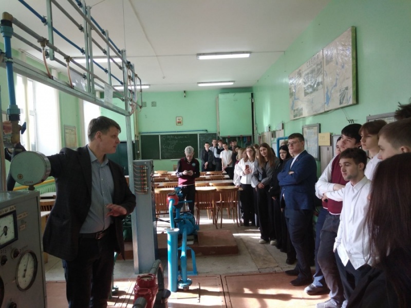 "День открытых дверей" для учащихся средних школ 142 и 144 г. Минска. 
