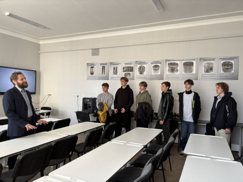 Профориентационное мероприятие для школьников Лунинецкого района