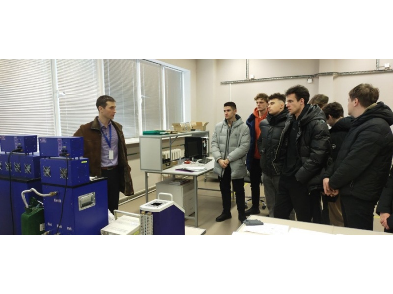Студенты ИТФ на экскурсии в БелГИСС