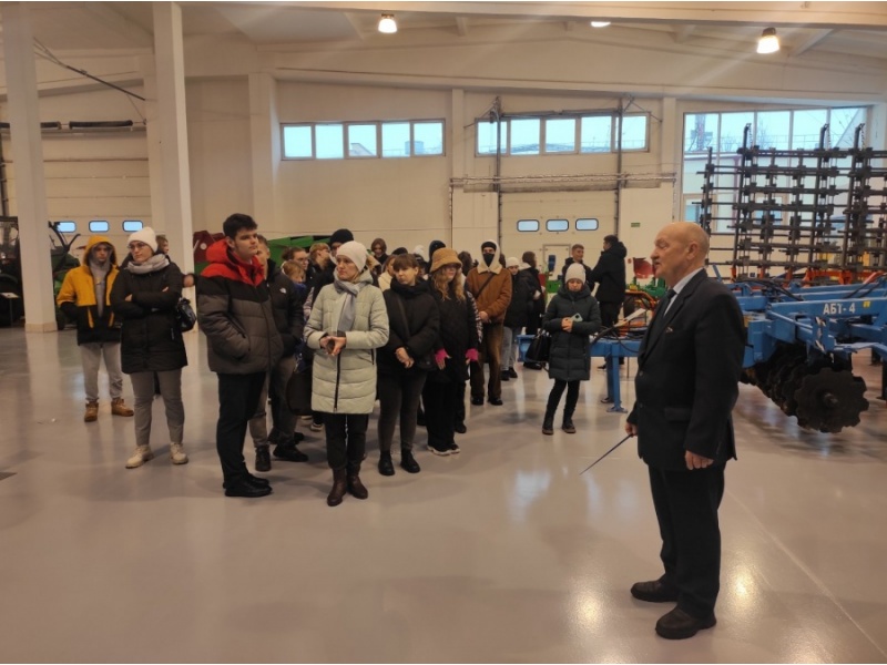 День агромеханического факультета для учащихся средних школ Дзержинского района