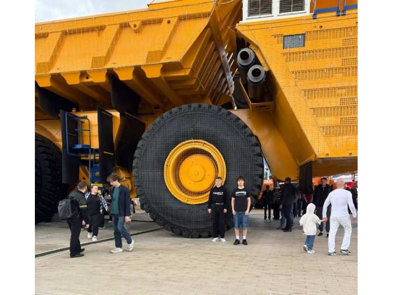 Размеры представленной техники поражают
