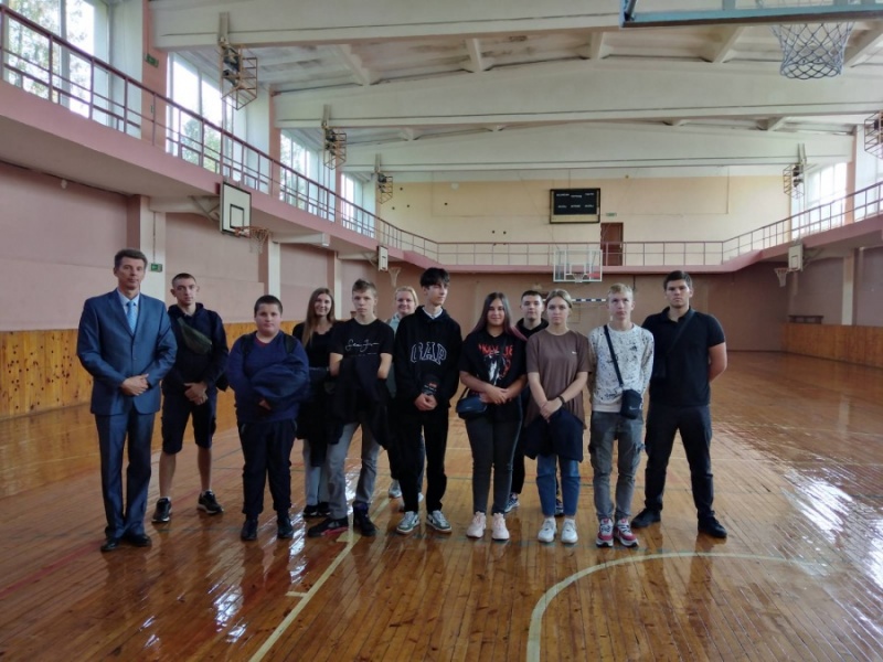 Профориентация школьников Велутской средней школы