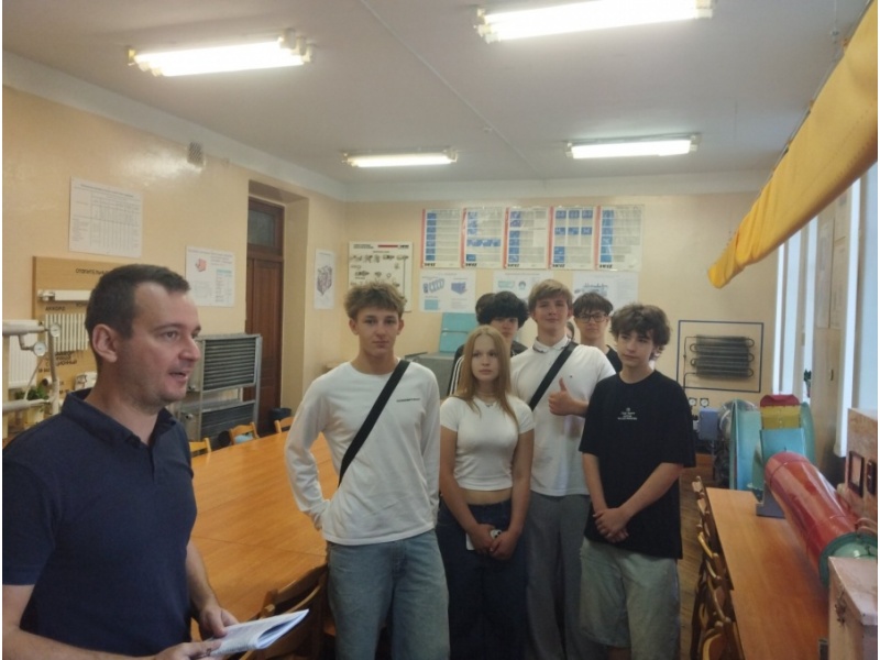 "День открытых дверей" для школьников аграрного профиля