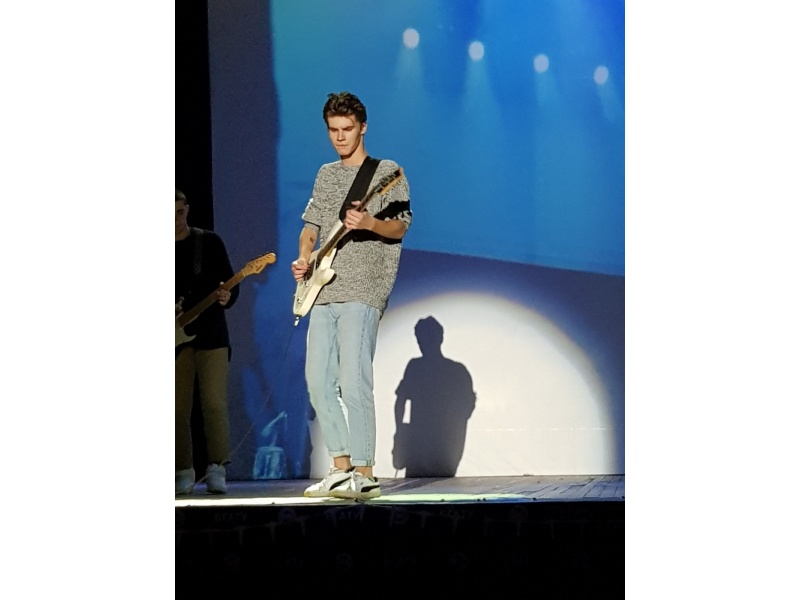 Мельниченко Эдуард, ИТФ, 2 курс