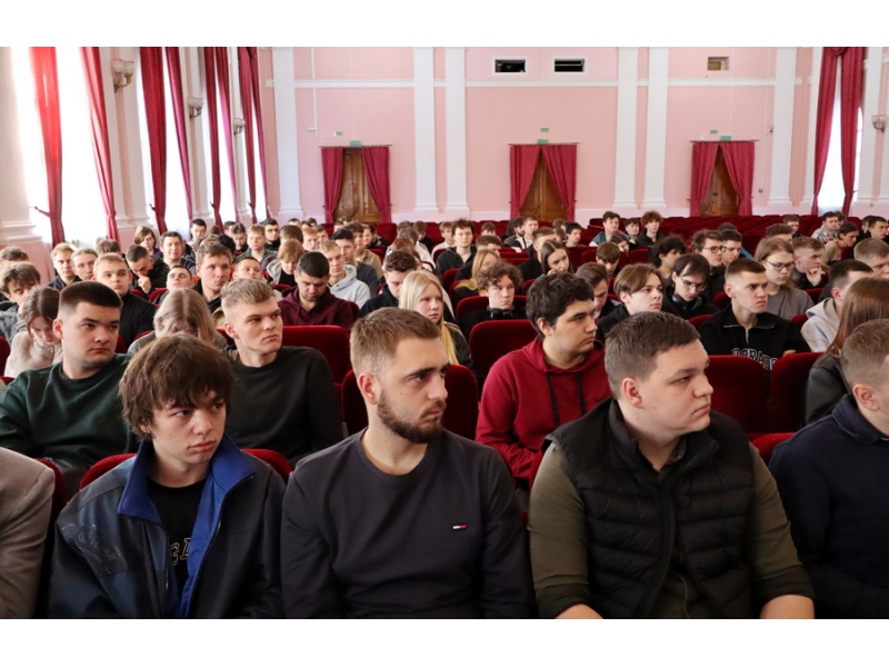 Встреча с главой агропромышленного холдинга Управделами Президента