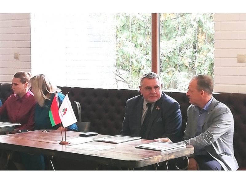 Председатель РОО «Белая Русь» Давыдько Г.Б.