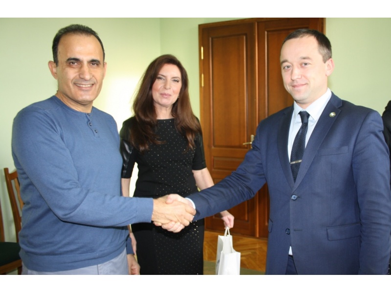 Antonis Lazarou и проректор по УиВР Поздняков В.М.