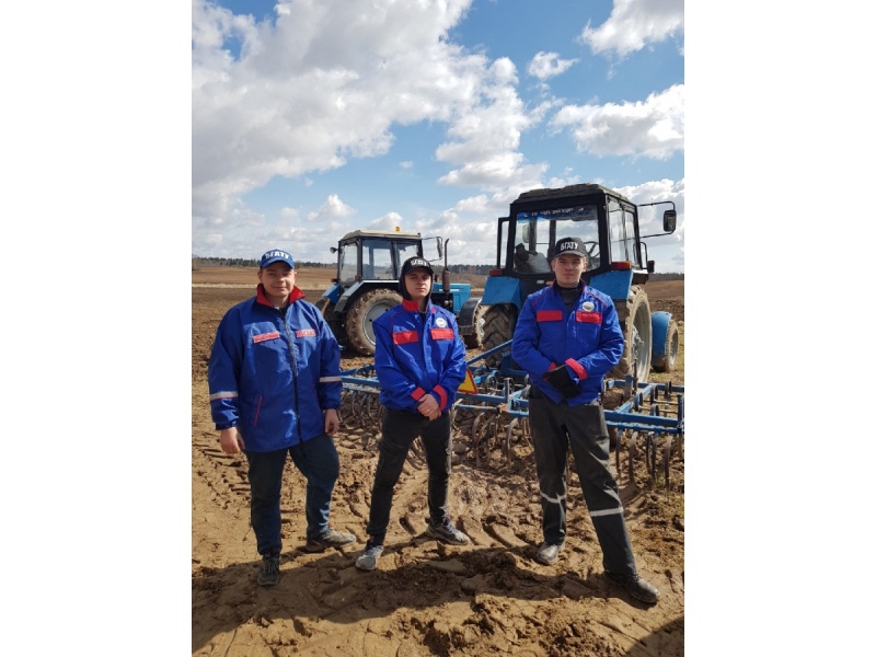 Смирнов Максим, Лахадыр Иван, Иньяков Владле