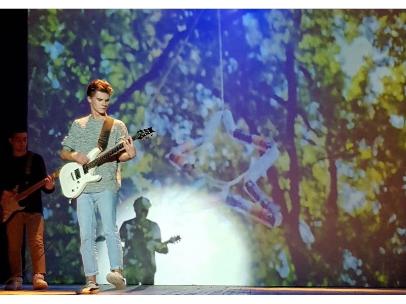 Мельниченко Эдуард, ИТФ, 2 курс