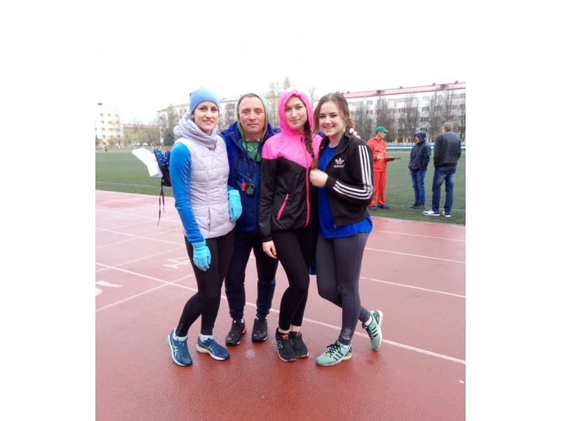 Макаревич Ю.И., тренер по лёгкой атлетике на короткие дистанции