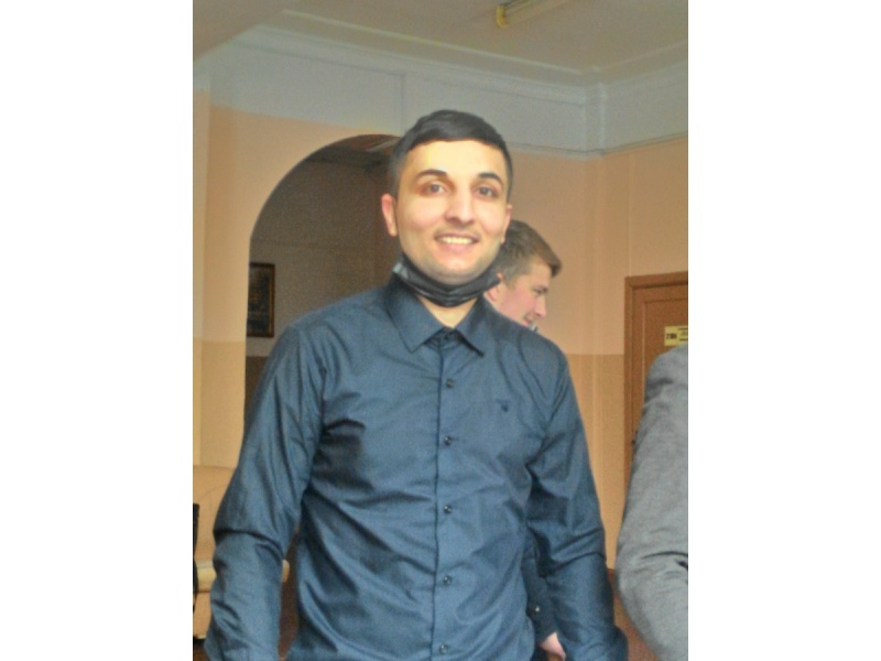 Студент группы 13пп Сердар Барраев перед защитой проекта