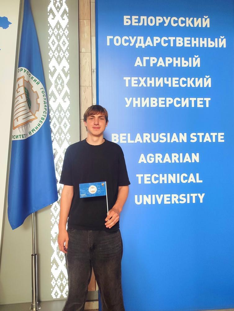 Месяц первокурсника (интервью со студентами АМФ)